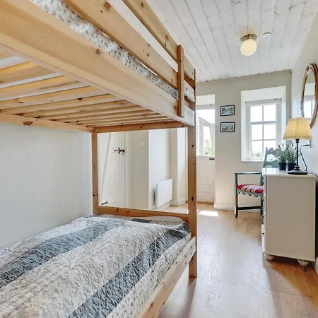 Two-bedroom In Sydals Appartement